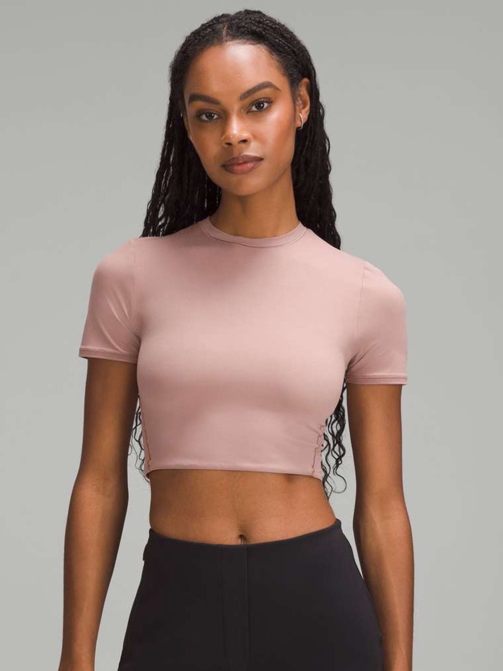 Lululemon wundermost nulu cropped shirt